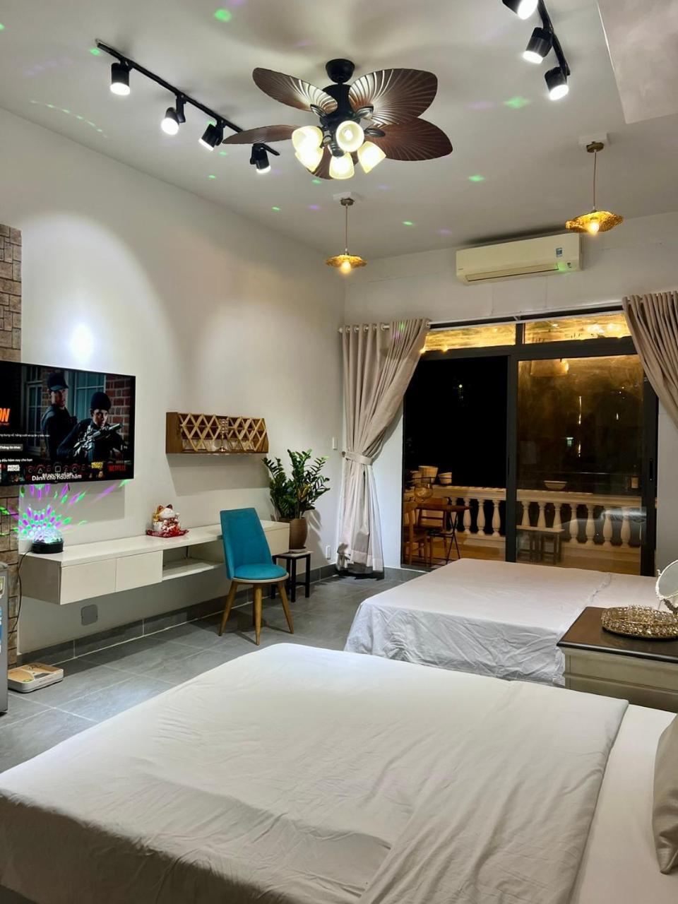 Vintage In Heart District 1- 5mins To Benthanh Market, Buivien Street